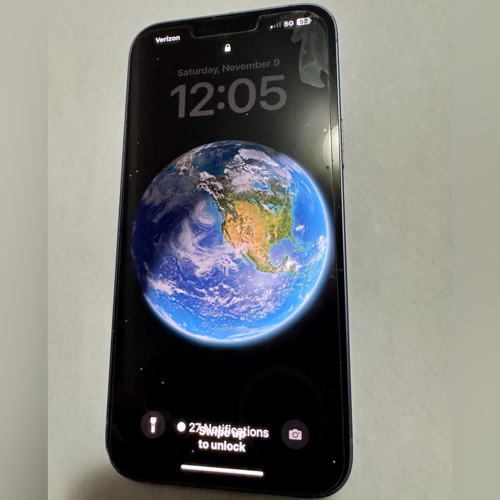 iPhone 14 Plus in Blue